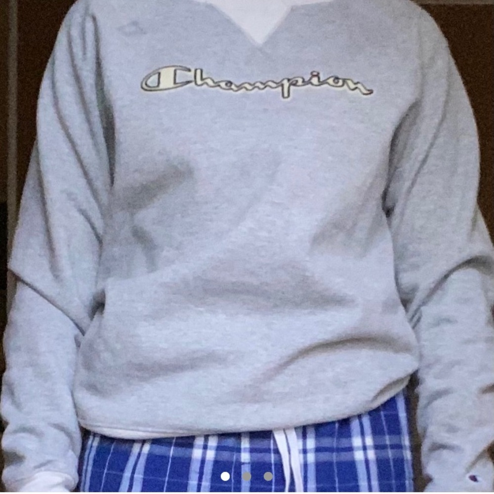 “Powerblend Fleece Crew with Chainstitch Logo”